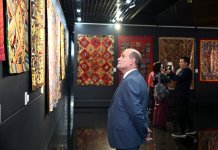 Жемчужины искусства Азербайджана в Казахстане – ковры, картины,  гурама, кялагаи, мода (ФОТО)