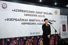 Жемчужины искусства Азербайджана в Казахстане – ковры, картины,  гурама, кялагаи, мода (ФОТО)