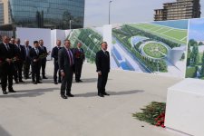 Руководство и коллектив минздрава Азербайджана посетили Парк Победы (ФОТО)