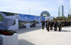 Представители государства и правительства, депутаты посетили в Баку строящийся Парк Победы (ФОТО)
