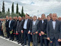 Жители Агдама чтят память шехидов 44-дневной Отечественной войны (ФОТО)
