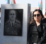Азербайджанский народ чтит память шехидов Отечественной войны (ФОТО)
