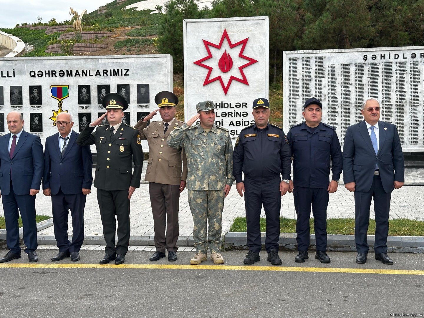 Жители Агдама чтят память шехидов 44-дневной Отечественной войны (ФОТО)