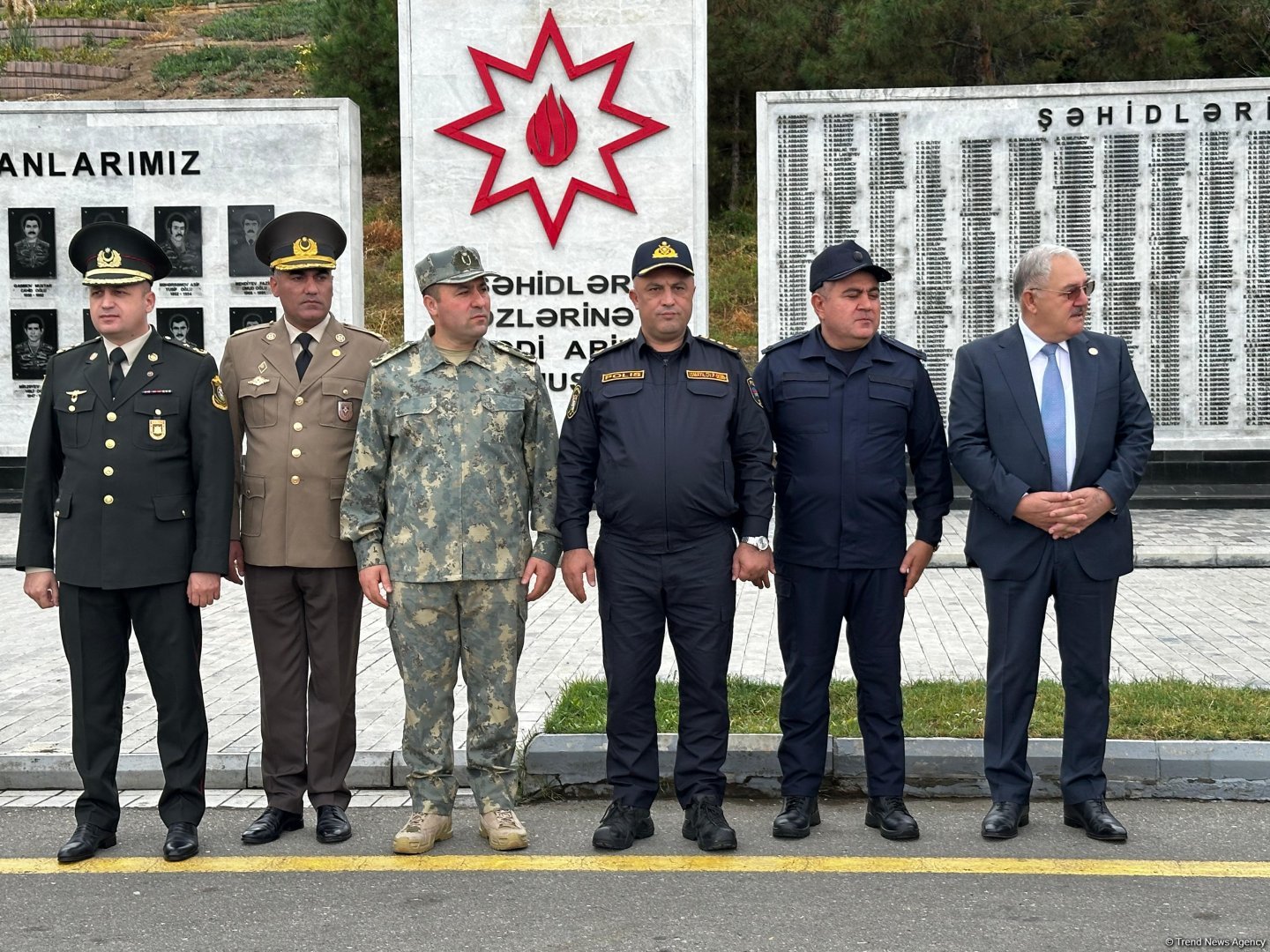 Жители Агдама чтят память шехидов 44-дневной Отечественной войны (ФОТО)