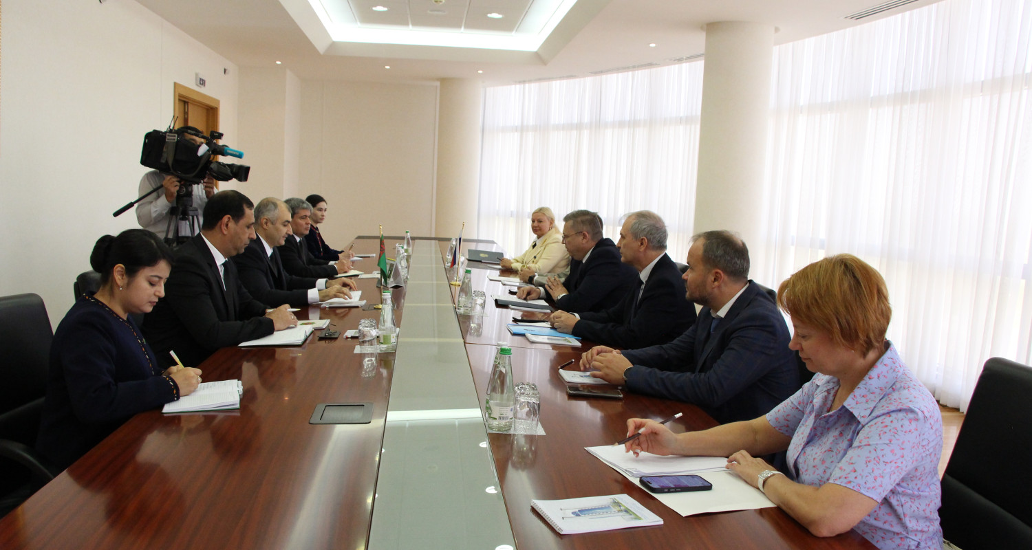 Turkmenistan, Russian Astrakhan region step up transport, logistics collaboration