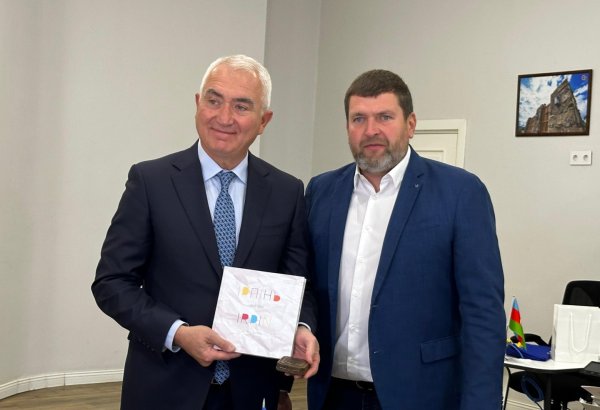 Подписан документ о побратимстве между городами Лачин и Ирпень (ФОТО)