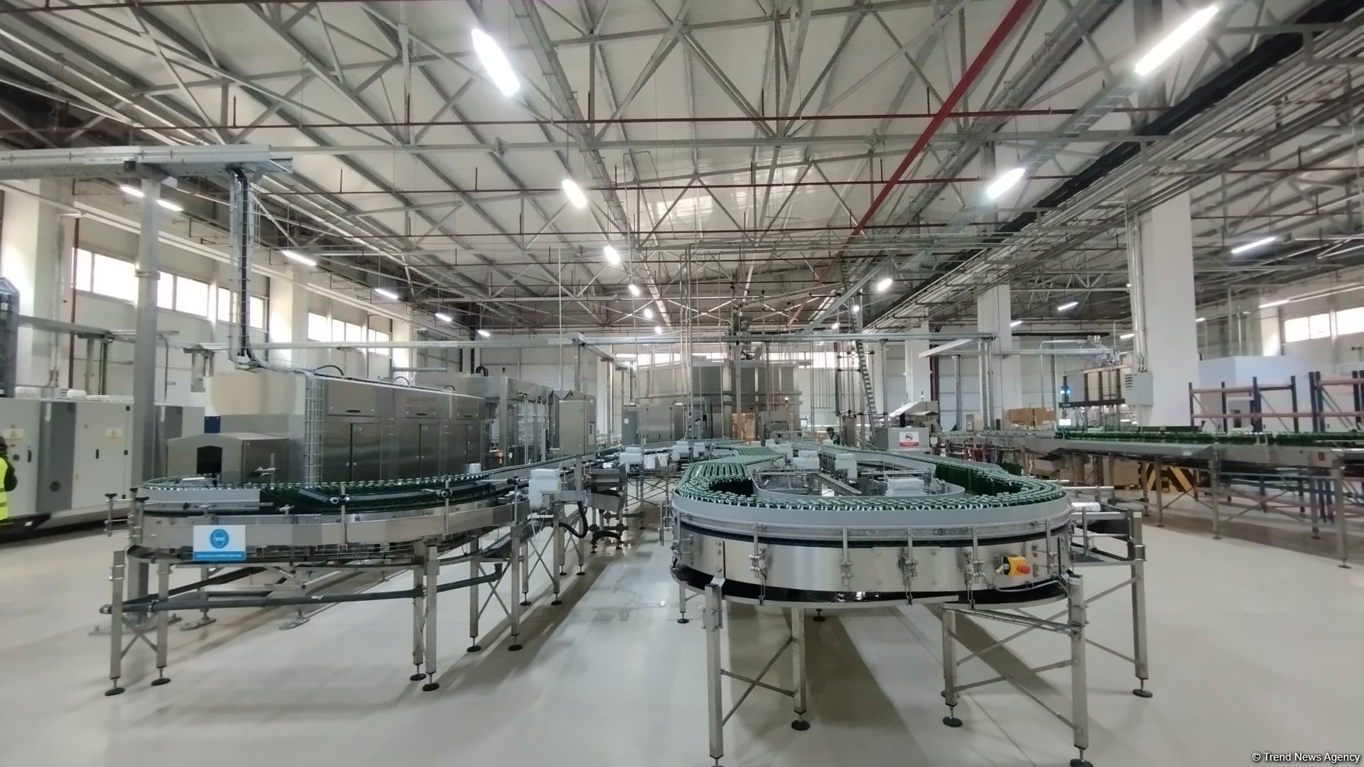 How does Azerbaijan's Kalbajar produce Istisu mineral water? (PHOTO/VIDEO)