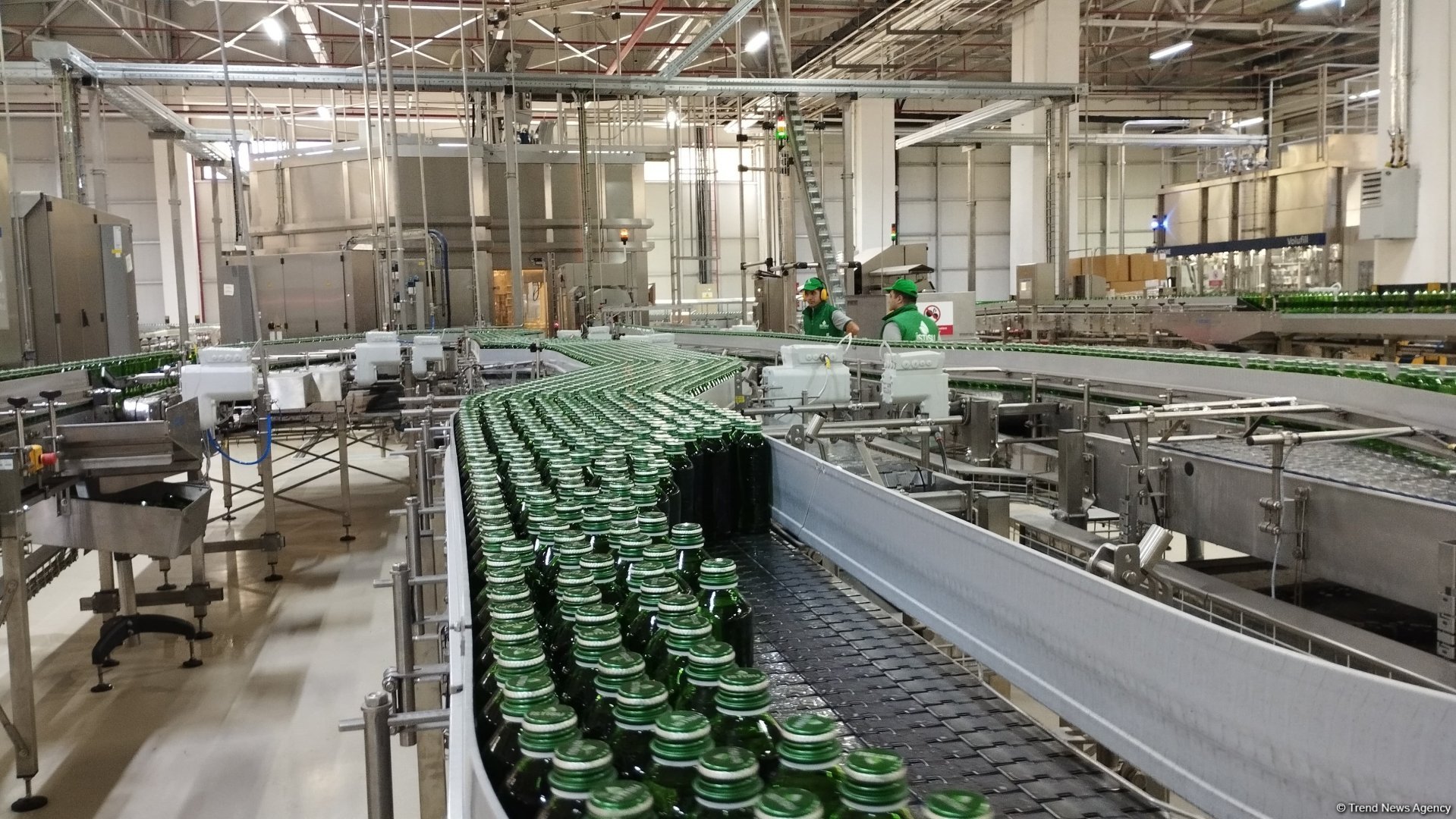 How does Azerbaijan's Kalbajar produce Istisu mineral water? (PHOTO/VIDEO)