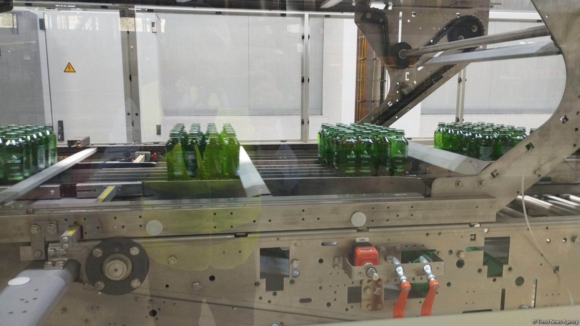 How does Azerbaijan's Kalbajar produce Istisu mineral water? (PHOTO/VIDEO)