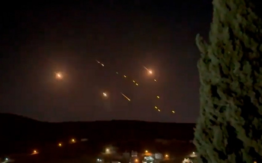 Iran fires over 400 rockets at Israel (VIDEO)