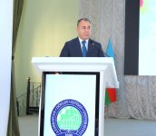 В UNEC стартовала международная конференция «Зеленая экономика: наука, образование, технология и инновация» (ФОТО)
