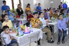 Фонд Гейдара Алиева организовал празднества в детских домах (ФОТО)
