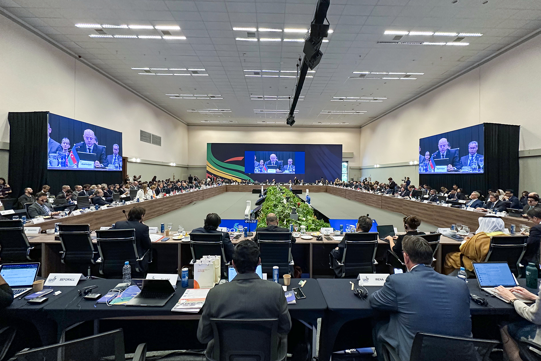 Азербайджан и Бразилия тесно сотрудничают по NDC в рамках Парижского Соглашения о климате - Шахбазов (ФОТО)