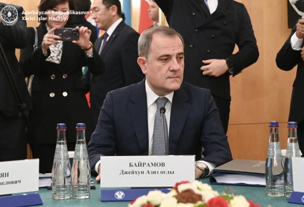 Azerbaijani FM shares COP29 presidency insights with CIS counterparts