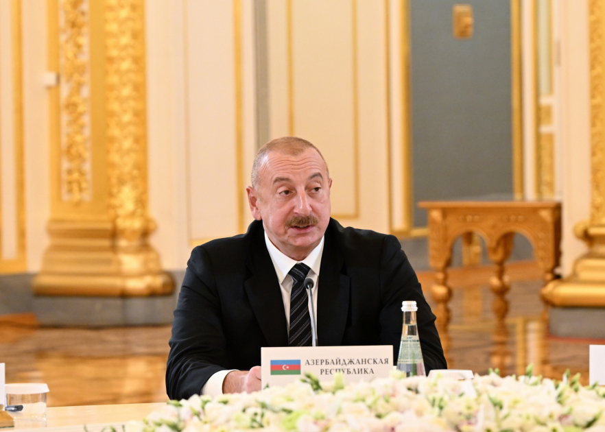 Президент Ильхам Алиев принял участие в заседании Совета глав государств СНГ в Москве (ФОТО/ВИДЕО)