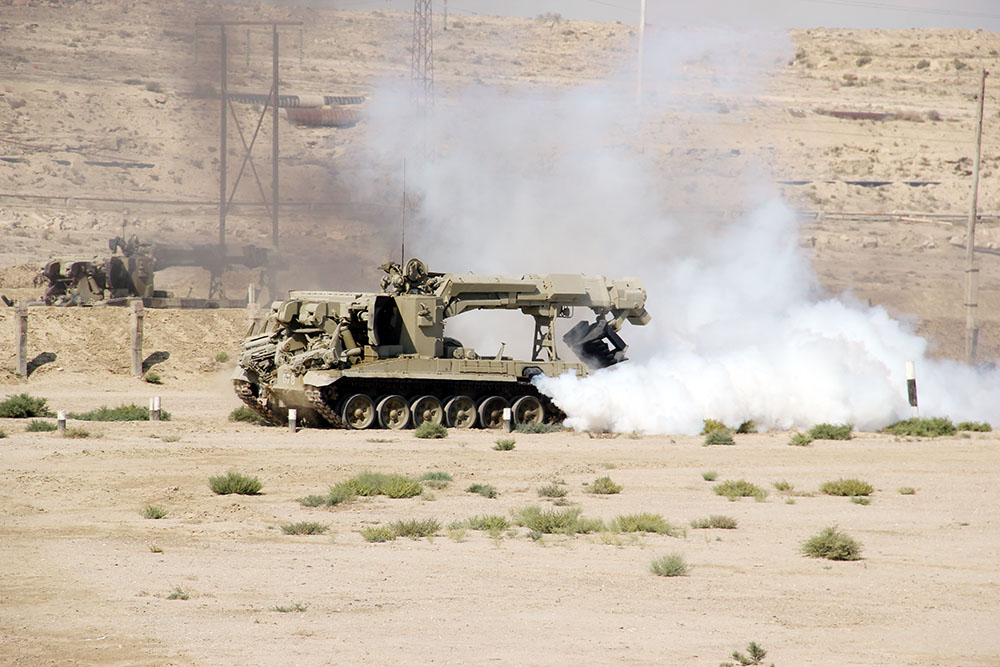 Azerbaijani, Belarusian military experts moot technical-engineering issues