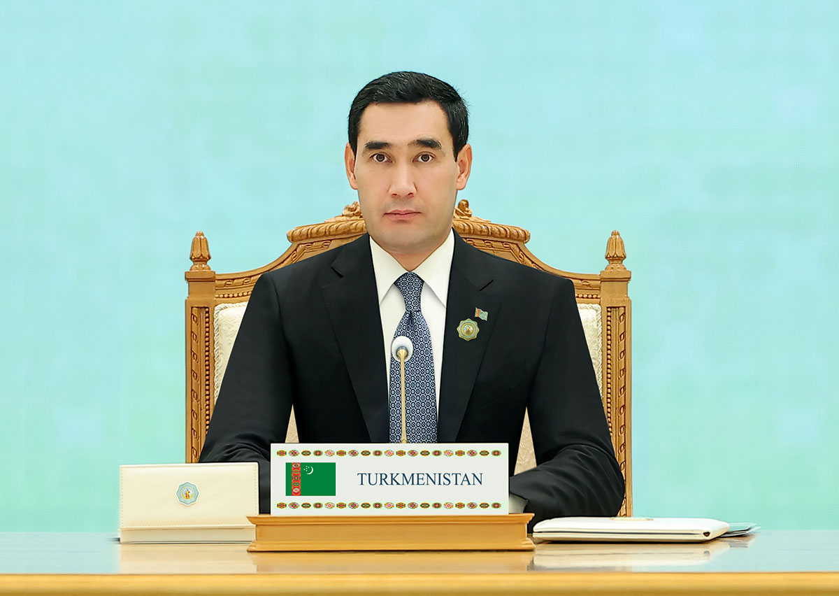 Turkmenistan restructures transport and communications sectors by presidential decree