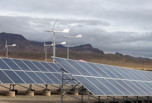 Azerbaijan showcases ongoing construction of solar power plants in Jabrayil
