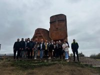 Завершился визит в Ханкенди группы азербайджанцев из Грузии (ФОТО)