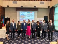 Древняя музыкальная культура Азербайджана представлена в Малайзии и Сингапуре (ФОТО)