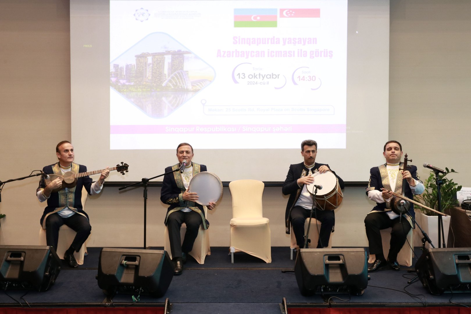 Древняя музыкальная культура Азербайджана представлена в Малайзии и Сингапуре (ФОТО)