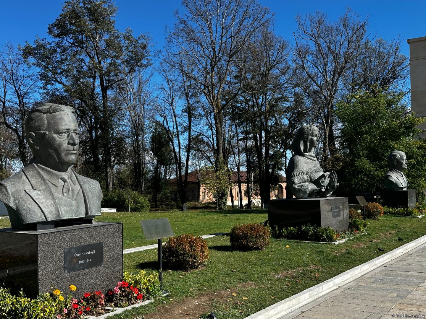 Очередная группа азербайджанцев из Грузии прибыла в Шушу (ФОТО)
