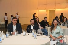 В Баку организован семинар на тему "Понимание и анализ отчетов ESG" (ФОТО)