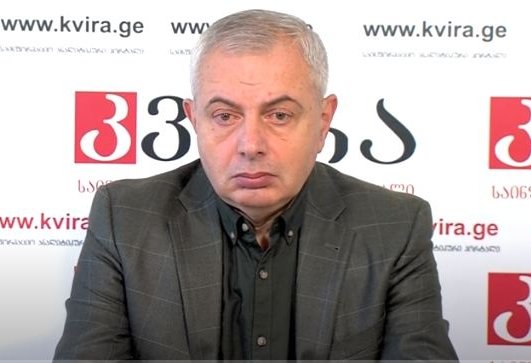 Президент Грузии поддерживает оппозицию, несмотря на свой предполагаемый нейтралитет - эксперт