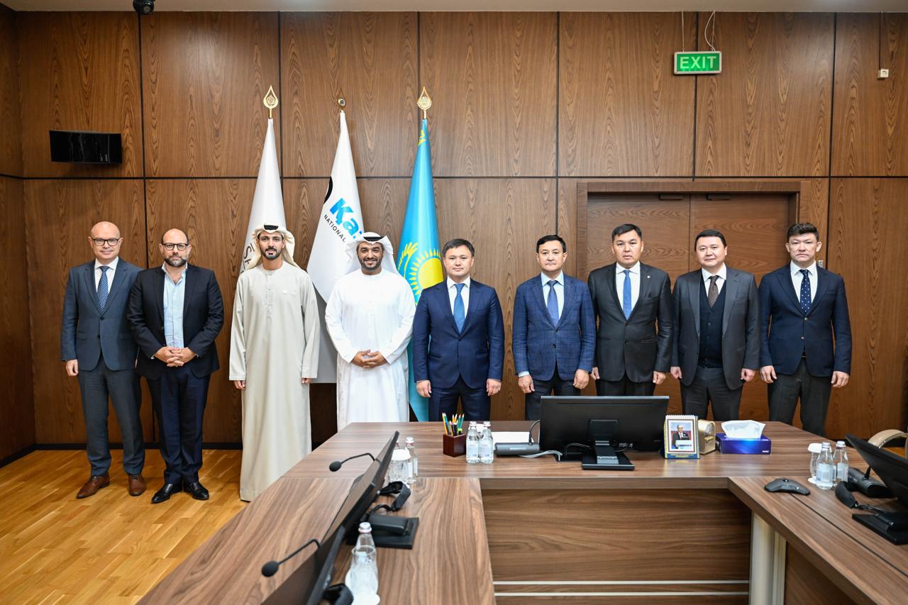 KazMunayGas, AD Ports Group strengthen Middle Corridor maritime links