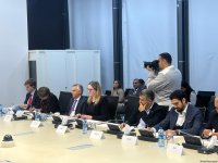 Azerbaijan's Baku hosts roundtable dedicated to mine victims (PHOTO)