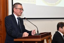 Военное искусство XI-XIII веков в произведениях великого азербайджанского поэта Низами Гянджеви (ФОТО)