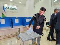 Гражданин Узбекистана впервые проголосовал на парламентских выборах (ФОТО)