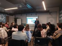 Azerbaijan trains volunteers to assist radio frequency team at COP29 (PHOTO)