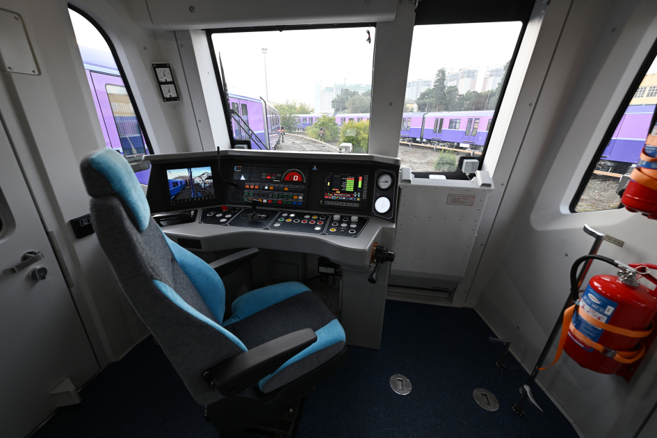 President Ilham Aliyev inspects new-generation metro trains assembled in Baku (PHOTO/VIDEO)