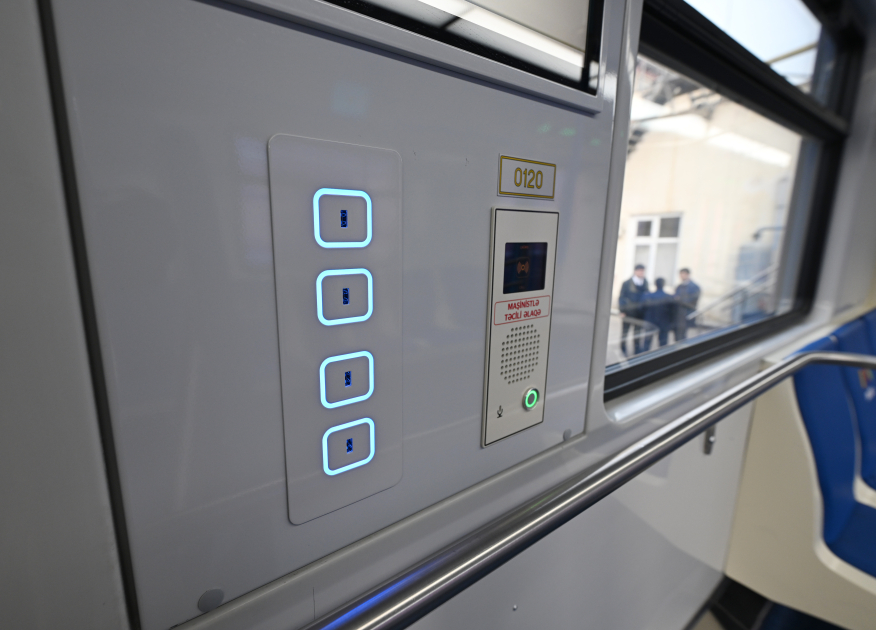 President Ilham Aliyev inspects new-generation metro trains assembled in Baku (PHOTO/VIDEO)