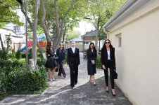 First VP Mehriban Aliyeva and family members inspect conditions created in kindergarten-nursery after renovation in Baku (PHOTO/VIDEO)
