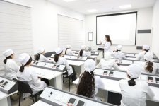 В Азербайджане впервые началась подготовка кадров по специальности "Оптометрия" (ФОТО)