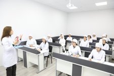 В Азербайджане впервые началась подготовка кадров по специальности "Оптометрия" (ФОТО)