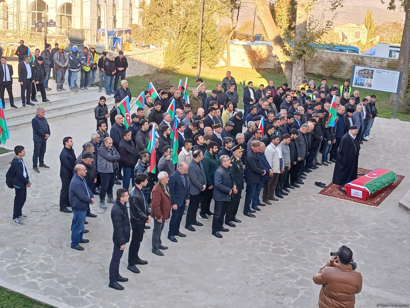 Останки  пропавшего без вести в I Карабахской войне шехида перезахоронены в городе Шуша (ФОТО)