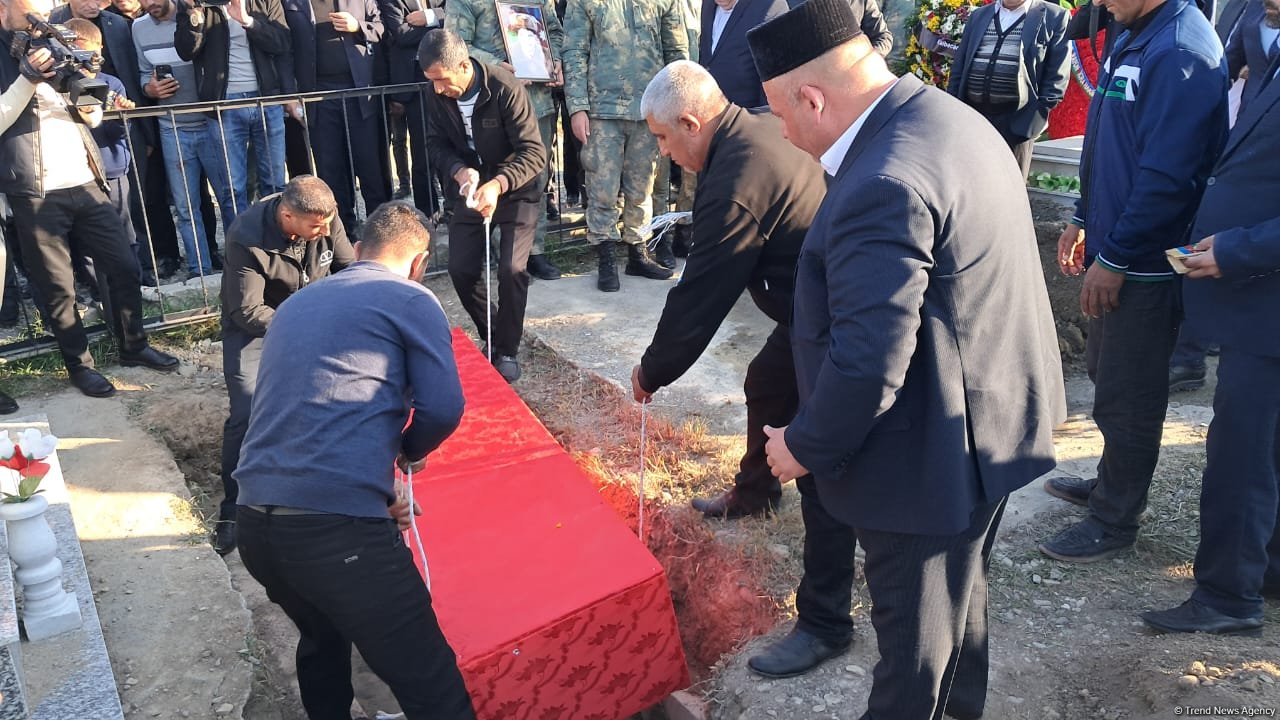 В городе Тертер захоронены останки шехида I Карабахской войны Мохуббата Мустафаева (ФОТО)