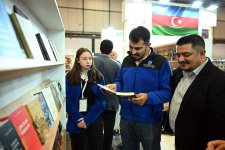 Азербайджан представлен на 41-й Стамбульской международной книжной ярмарке  (ФОТО)