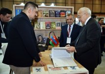 Азербайджан представлен на 41-й Стамбульской международной книжной ярмарке  (ФОТО)