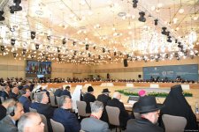 Завершился первый день Глобального Бакинского саммита религиозных лидеров (ФОТО) (Обновлено)