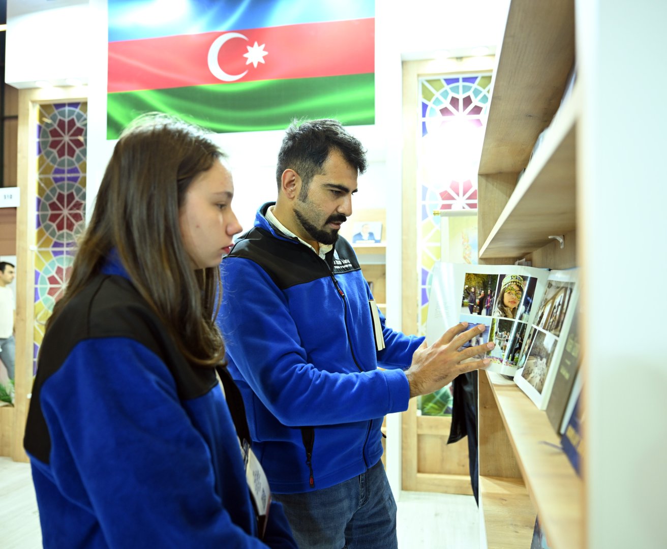 Азербайджан представлен на 41-й Стамбульской международной книжной ярмарке  (ФОТО)
