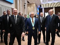 Президент Ильхам Алиев принял участие в церемонии награждения премьер-министра Венгрии в Бишкеке (ФОТО/ВИДЕО)