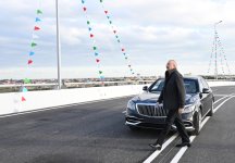 Президент Ильхам Алиев принял участие в открытии новой автомобильной дороги Бёюкшор-Пиршаги (ФОТО/ВИДЕО)