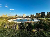 Фотосессия из парка, созданного на бывшей "Советской" в Баку