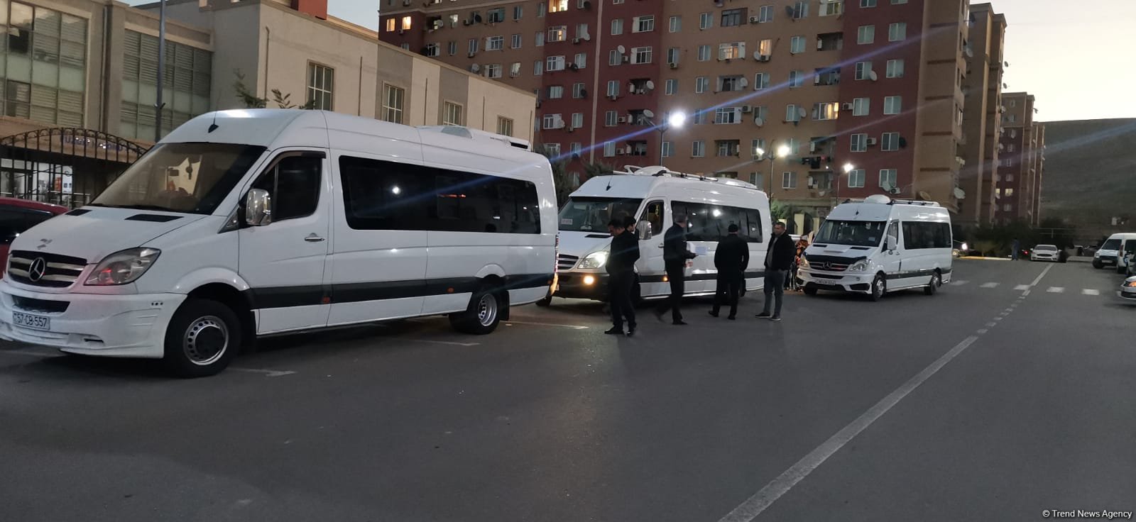 В город Джебраил возвращается очередная группа бывших вынужденных переселенцев (ФОТО/ВИДЕО)