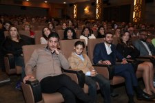 В Баку состоялась премьера фильма "В тени моего отца", посвященная памяти шехидов Карабахской войны и их детям (ВИДЕО, ФОТО)