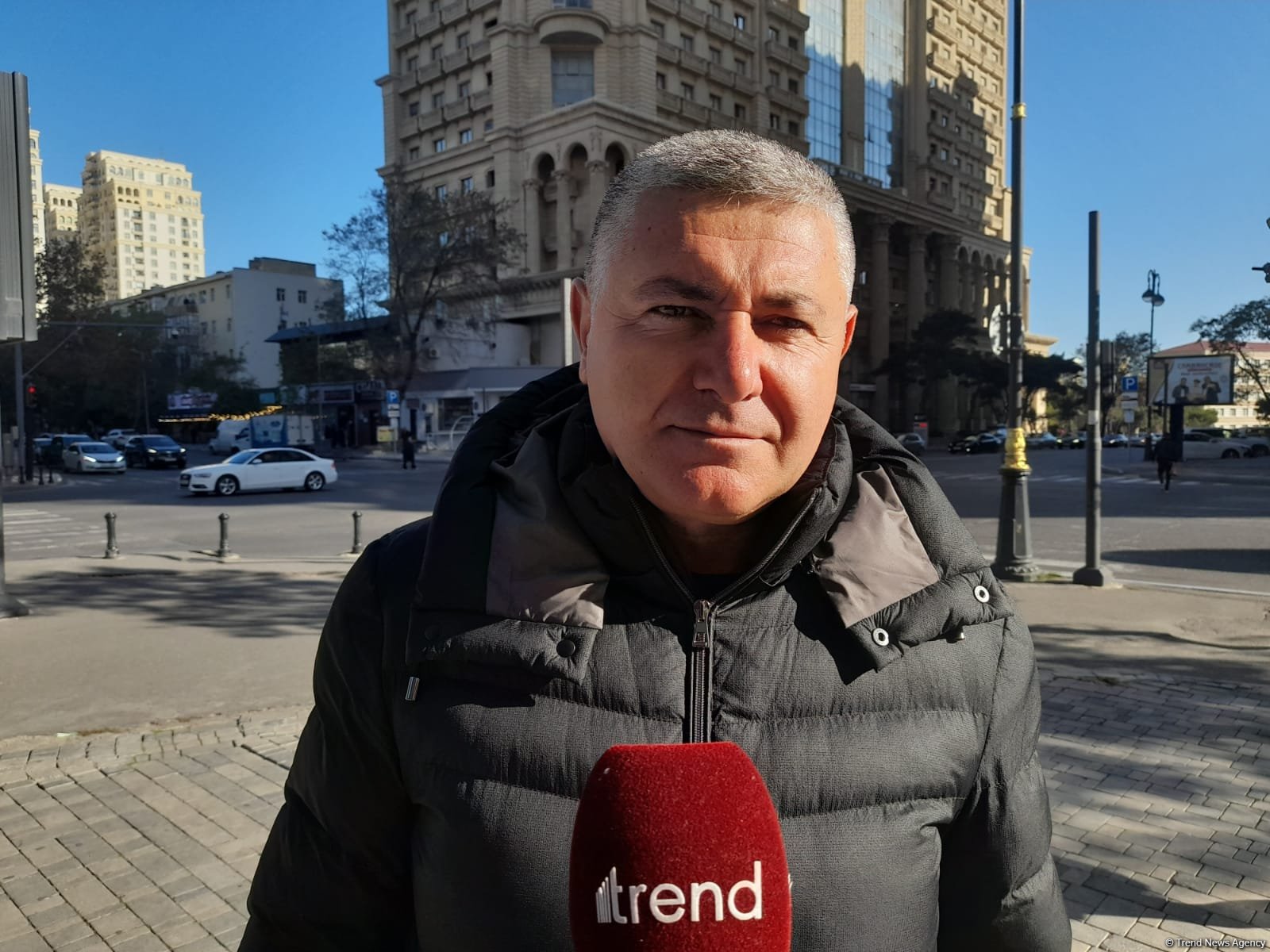 Парад в Баку вызывает у всех граждан чувство гордости - житель Баку
